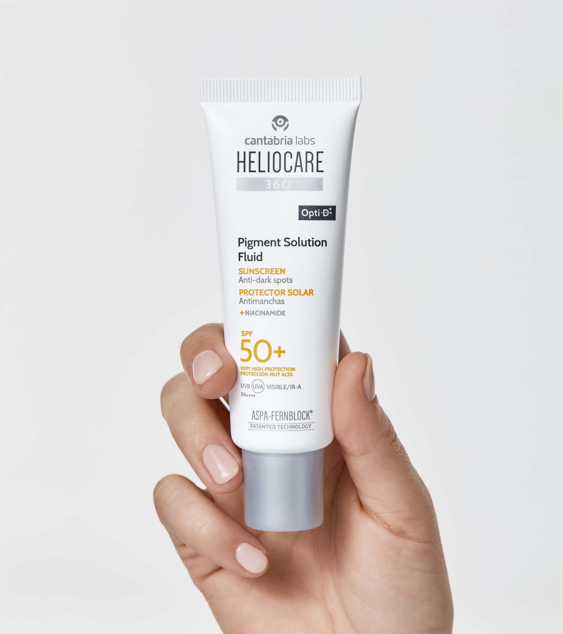 CANTABRIA HELIOCARE 360º SPF 50+ PIGMENT SOLUTION FLUID PROTECTOR SOLAR PROTEGE CORRIGE Y UNIFICA